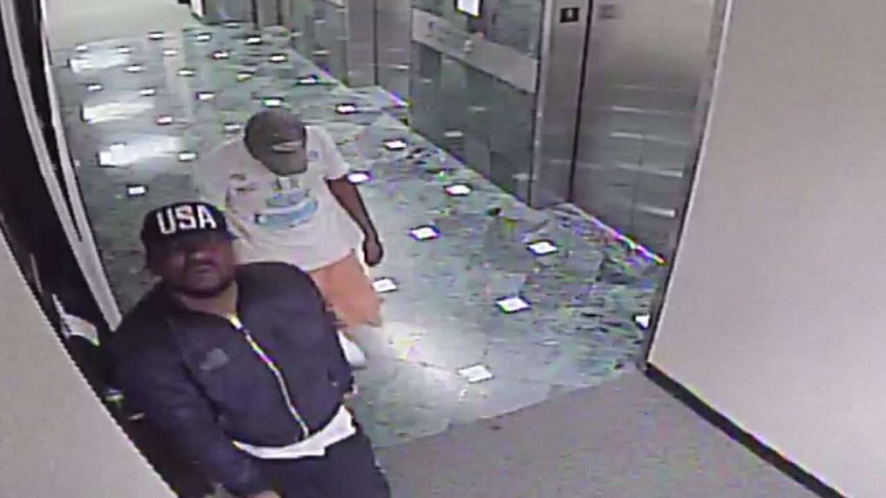 Would-be jewel thieves caught on camera